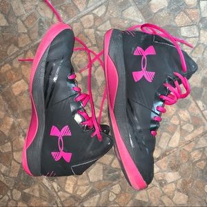 Women’s Under Armour High Top Pink/Black Shoes